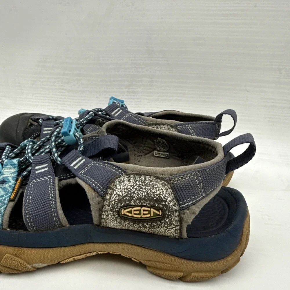 KEEN Newport H2 Navy Blue Waterproof Bumper Toe Hiking Trail Sandal Women Size 7